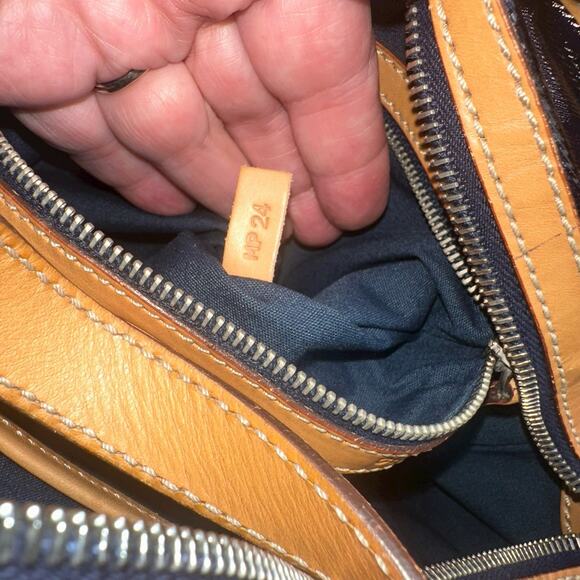 Tod’s Navy Coated Canvas Tote Tan Leather Trim Missing Crossbody Strap - Picture 12 of 13